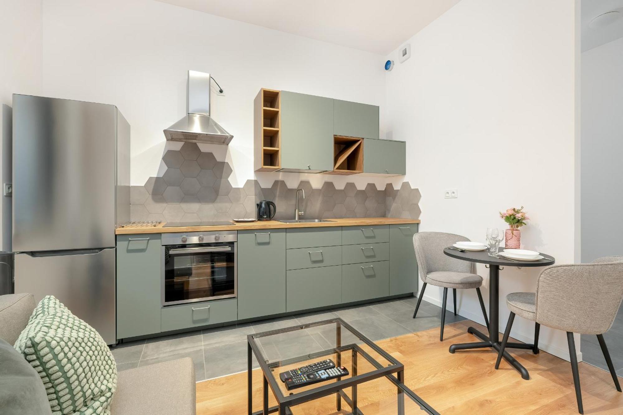 Cozy Studio With Balcony And Free Garage By Noclegi Renters Posen Exterior foto