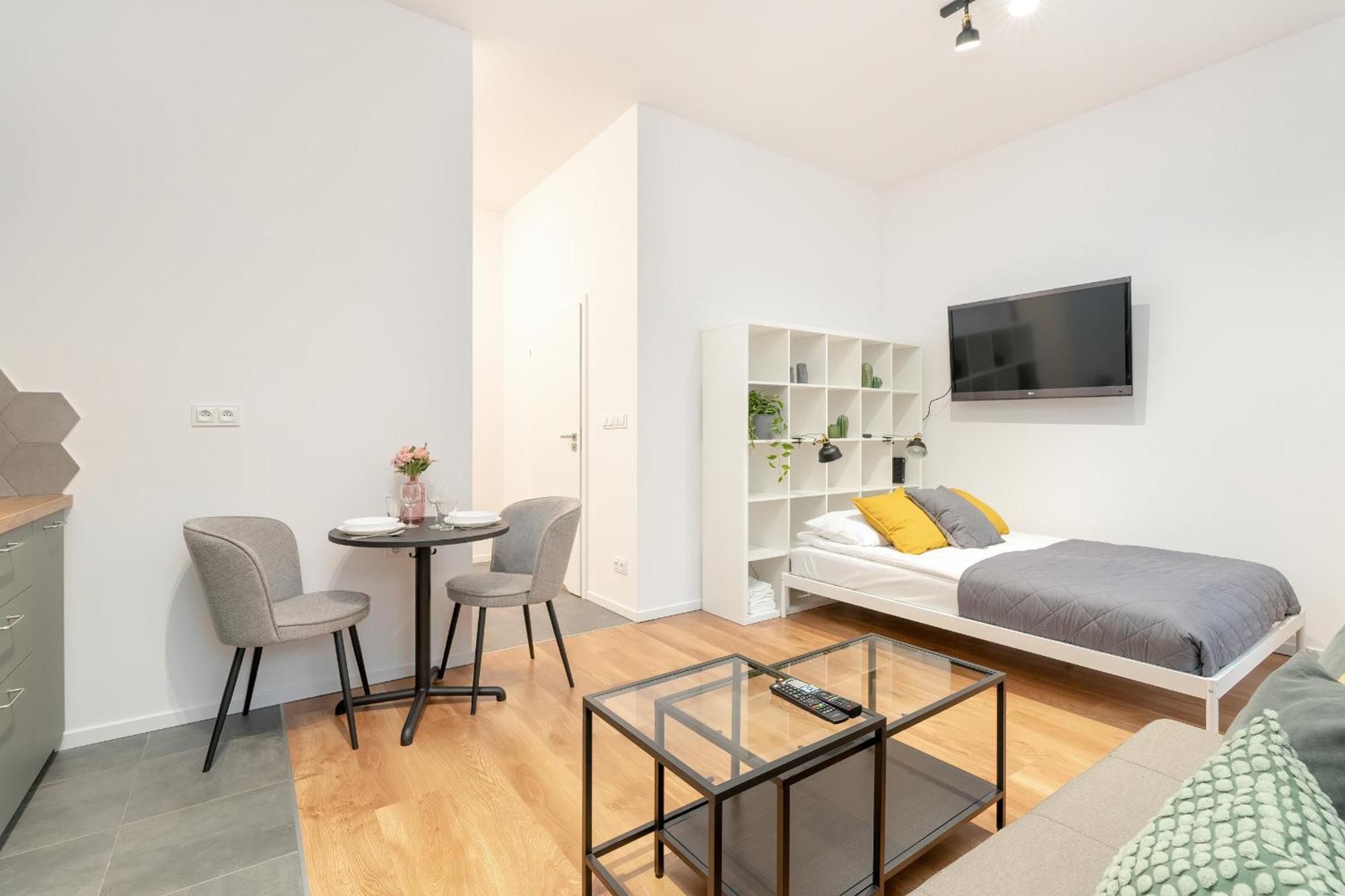 Cozy Studio With Balcony And Free Garage By Noclegi Renters Posen Exterior foto
